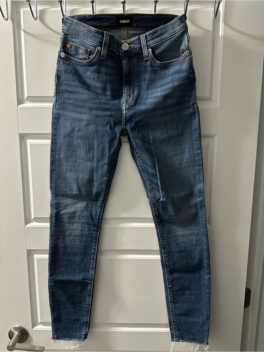 Hudson Jeans Skinny Stretch Denim in Medium/Dark Blue Wash